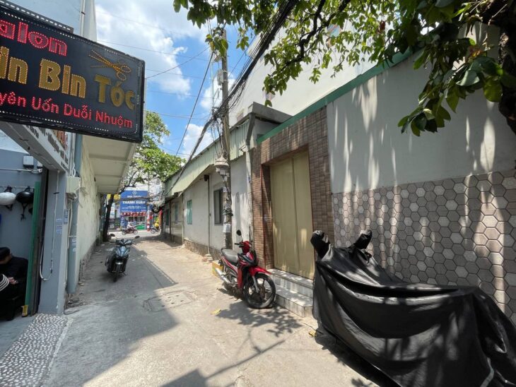 Bán Nhà Đường Âu Cơ, Quận Tân Phú – DT 65m², 3PN, hẻm xe hơi, 5.8 tỷ