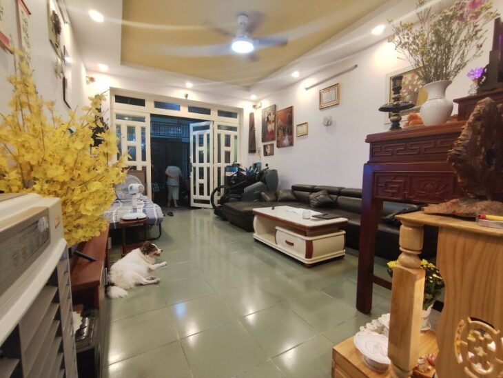 Bán Nhà Đường Âu Cơ, Quận Tân Phú – DT 65m², 3PN, hẻm xe hơi, 5.8 tỷ