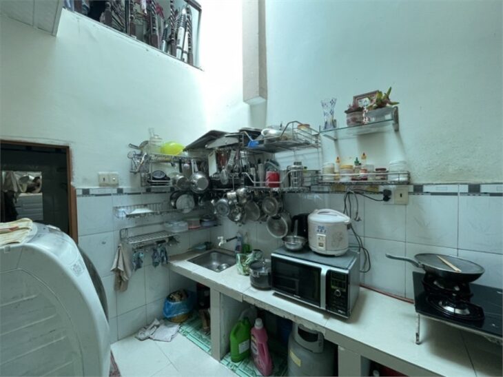 Bán nhà DT 58m2, Hẻm xe hơi Đường Cách Mạng, Q. Tân Phú