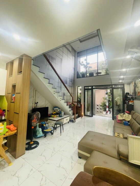 HIẾM CHỈ 5.4 TỶ TL! 57M², 2 Tầng/3PN, Nguyễn Kiệm P3 Gò Vấp!