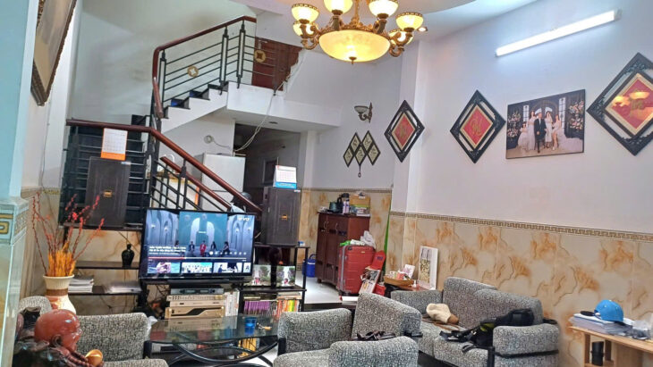 Chỉ 5.6 TỶ TL! 59M², 2Tầng/4PN, HẺM ÔTÔ, Phan Văn Trị Gò Vấp!
