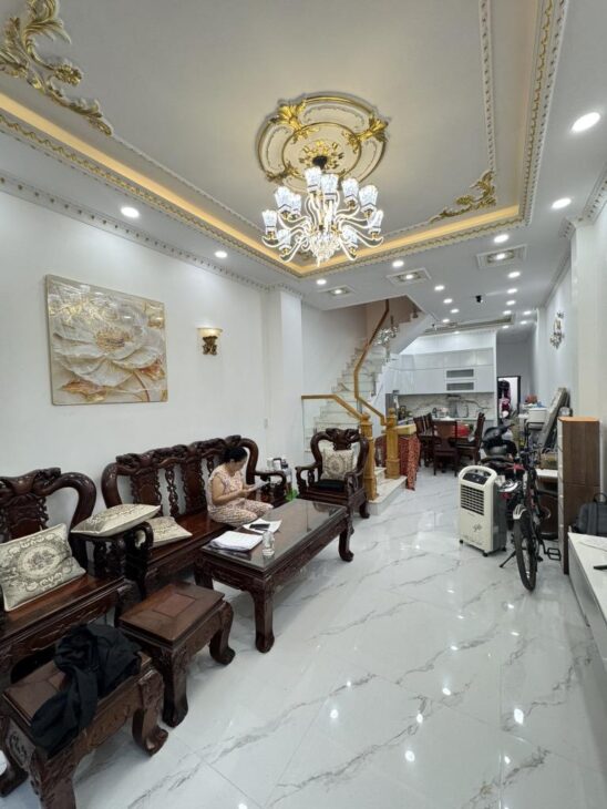 DM8- NHÀ MỚI KENG 3PN VIEW CÔNG VIÊN – NGAY CHỢ BÌNH TRỊ ĐÔNG GẦN TÊN LỬA AEON MALL – ĐƯỜNG THÔNG