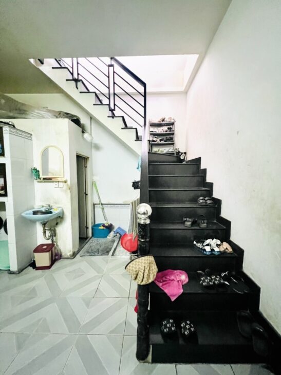 Bán nhà 100m2, Hẻm xe hơi 5m thông Đường Hoa Bình, Q. Tân Phú