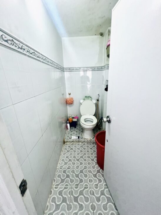 Bán nhà 100m2, Hẻm xe hơi 5m thông Đường Hoa Bình, Q. Tân Phú