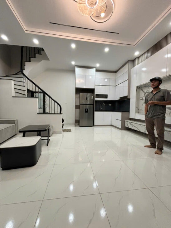 Bán nhà phố Xã Đàn_Nhà Mới Tinh_Ngõ Nông Gần Phố_36mx5T_Giá: 8.6 Tỷ_Lh: 0396935190.