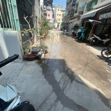 Bán nhà quận 10, đường Ba Tháng Hai, cấp 4, hẻm 3.5m, 62m2, 7.8 tỷ Bán nhà quận 10, đường Ba Tháng Hai, cấp 4, hẻm 3.5m, 62m2, 7.8 tỷ