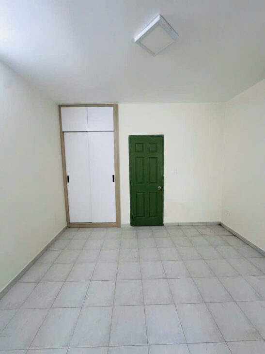 Bán nhà quận 10, Cách Mạng Tháng 8, 35m2, 2 tầng, hẻm xe hơi, 6.3 tỷ