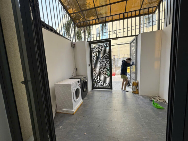 Nhà quận Tân Bình, Lý Thường Kiệt, 60m2, căn hộ dịch vụ, hẻm rộng, 5 tầng, 12 tỷ