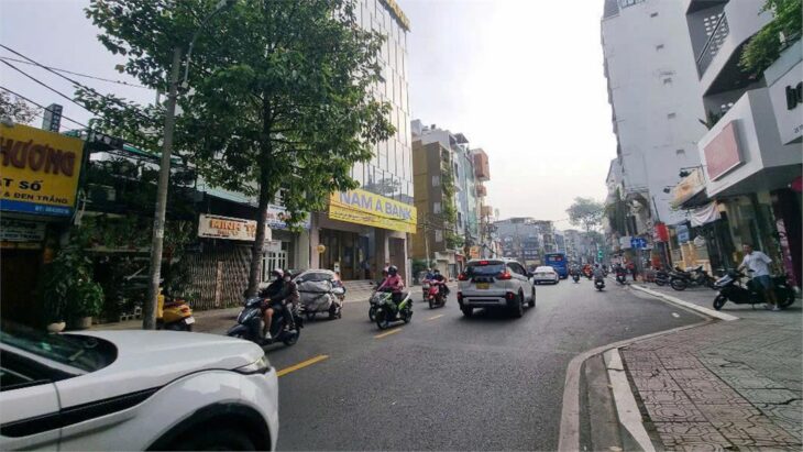 Bán Nhà MT Trần Quang Khải, Tân Định, Quận 1, 72 m2 giá 30 tỷ