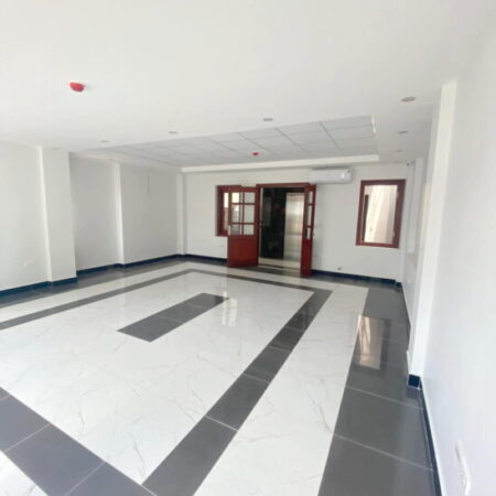 Bán nhà mặt phố Hào Nam 55m siêu kinh doanh