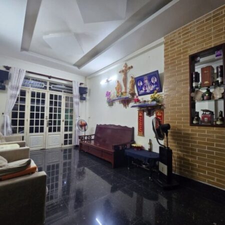 Bán nhà 96m², 2 tầng, 3PN, 2WC, Linh Trung, Thủ Đức – 4.45 tỷ Bán nhà 96m², 2 tầng, 3PN, 2WC, Linh Trung, Thủ Đức – 4.45 tỷ