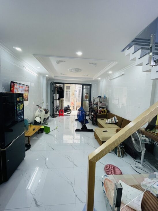 BÁN NHÀ 2 TẦNG – Ở NGAY – 32M2 – BÌNH TÂN – HẺM Ô TÔ – CHỈ 3.1 TỈ