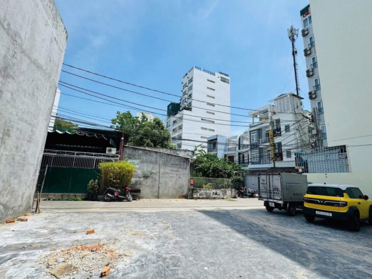 Cho thuê đất hẻm ô tô phố Tây, Nha Trang