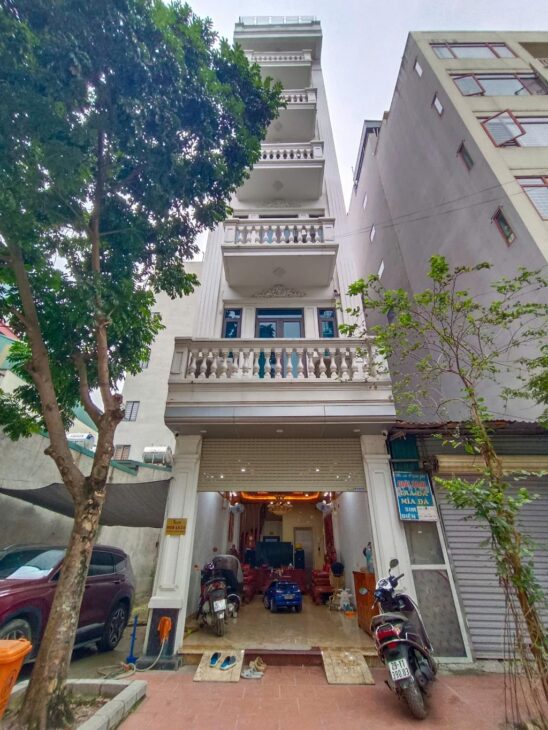 Bán nhà Liền kề Hà Đông, Yên Nghĩa 55m mặt đường 30 m kinh doanh tốt,2 oto ngủ trong nhà, 7 tầng