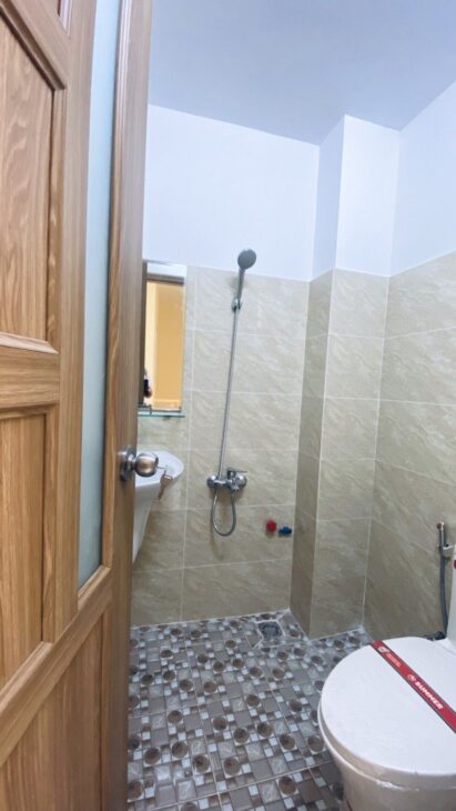 NHÀ MỚI VÀO Ở NGAY – BÌNH THẠNH GIÁP PHÚ NHUẬN – CÓ GIẤY PHÉP XÂY DỰNG 5 TẦNG CÒN HẠN – 34M2 CÔNG