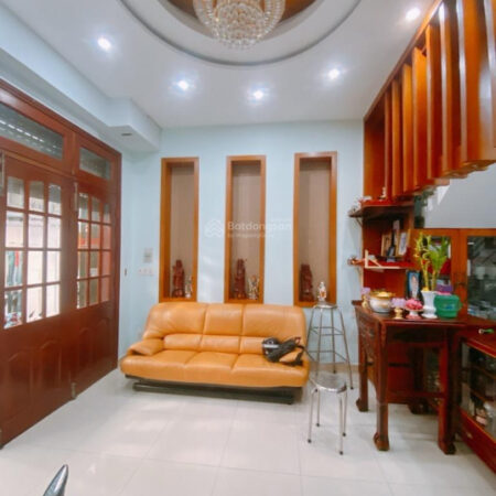 Bán nhà Âu Dương Lân P. 3, Q. 8, 4 tầng 4.6x14m nhỉnh 8 tỷ – hoàn công chuẩn Bán nhà Âu Dương Lân P. 3, Q. 8, 4 tầng 4.6x14m nhỉnh 8 tỷ – hoàn công chuẩn