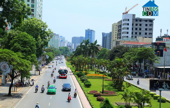 Hiếm! Nguyễn Chí Thanh, Đống Đa, ô tô tránh, 48 m2, MT4m, 4 tầng, giá chỉ 17.5 tỷ