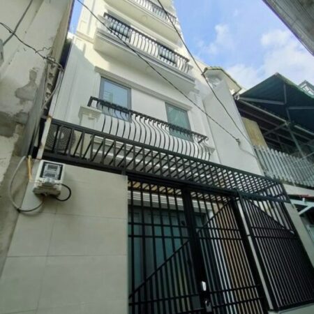 BÁN NHÀ ĐƯỜNG ĐOÀN VĂN BƠ – 27M2 – QUẬN 4 – NHÀ MỚI 4 TẦNG – CHỈ 4.2 TỶ