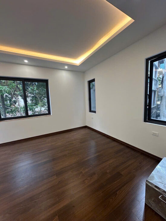 Đáng giá! Nhà đẹp TÂY SƠN – THỊNH QUANG, 63m, 3 mặt thoáng, ô tô đỗ cửa, full nội thất, giá 11.9