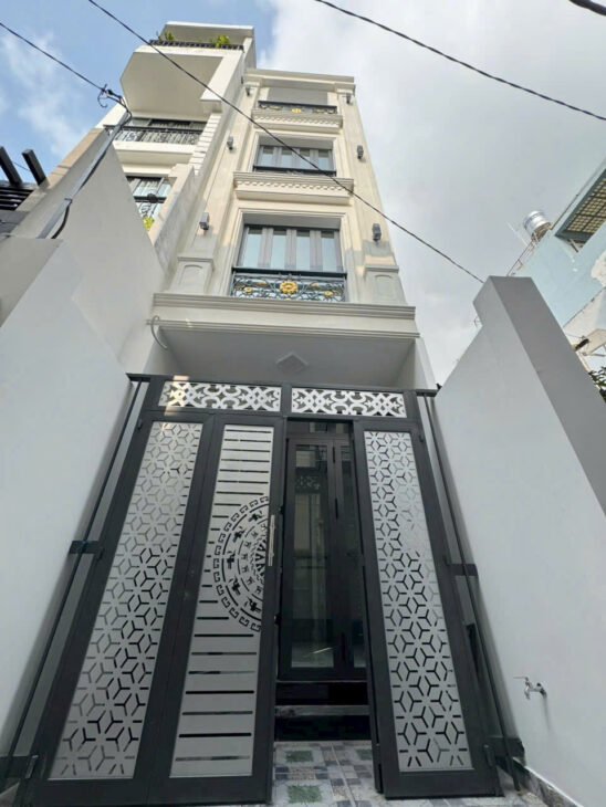 Siêu phẩm HXH Phan Văn Trị, Bình Thạnh – DT: 3,1x17m – 4 tầng, 4PN. Chỉ 7 tỷ TL. 0898 787***