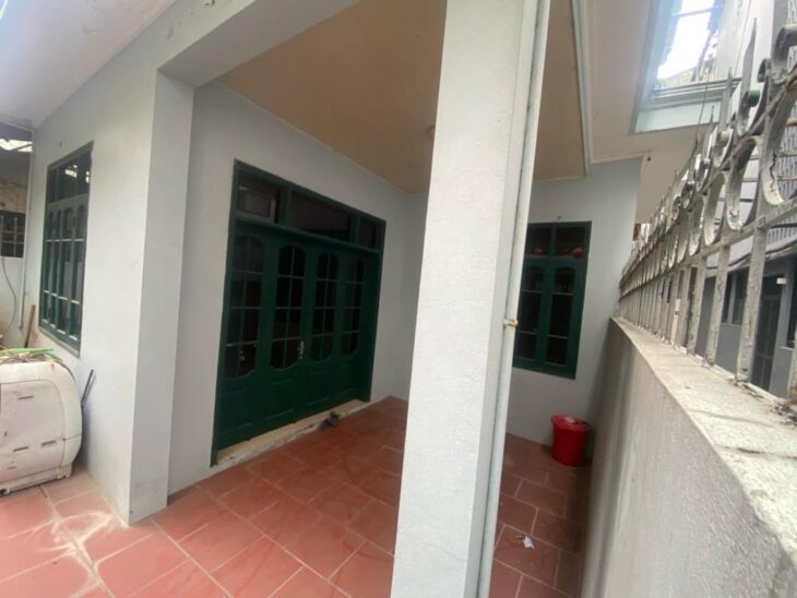 bán nhà lô góc Nguyễn Sơn-Gia Thuỵ, 97m, mặt tiền 7.2, ôtô tránh, ngõ thông, full thổ cư