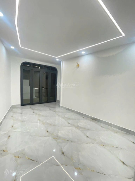 Bán nhà Lê Quang Sung, Quận 6, nở hậu, 3 tầng, hoàn công đủ, nhỉnh 7 tỷ