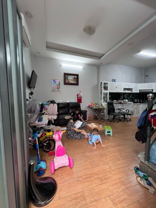 QUẬN 4 – CÁCH MẶT TIỀN 100M – HẺM 1 TRỤC – 35M2 – CHỈ 3.7 TỶ