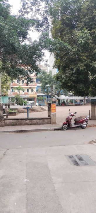 đường lụa , hà đông, otto vào nhà, sổ đỏ sang tên luôn.