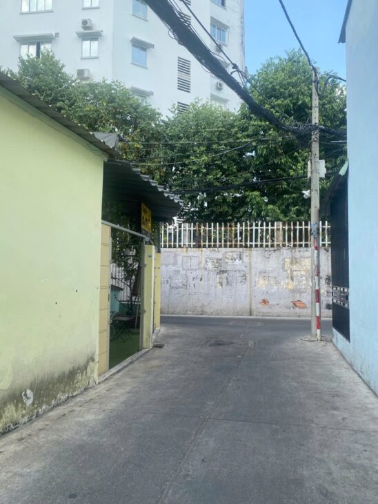 BÁN NHÀ 64M2 TÂN KỲ TÂN QUÝ PHƯỜNG TÂN SƠN NHÌ SÁT HXH NHỈNH 5 TỶ