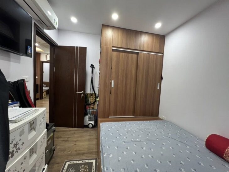 BÁN NHÀ MAI DỊCH LÔ GÓC 2 MẶT THOÁNG – 5 TÁNG MỚI TINH, GẦN Ô TÔ