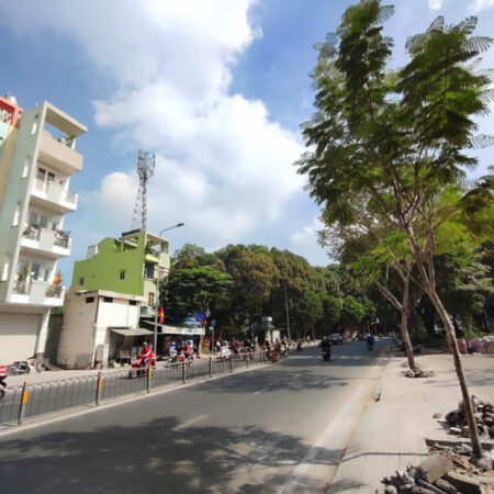 NHÀ VIU HAI CÔNG VIÊN QUẬN 6 DIỆN TÍCH 4X10M, 2 TẦNG CHỈ 5.2 TỶ