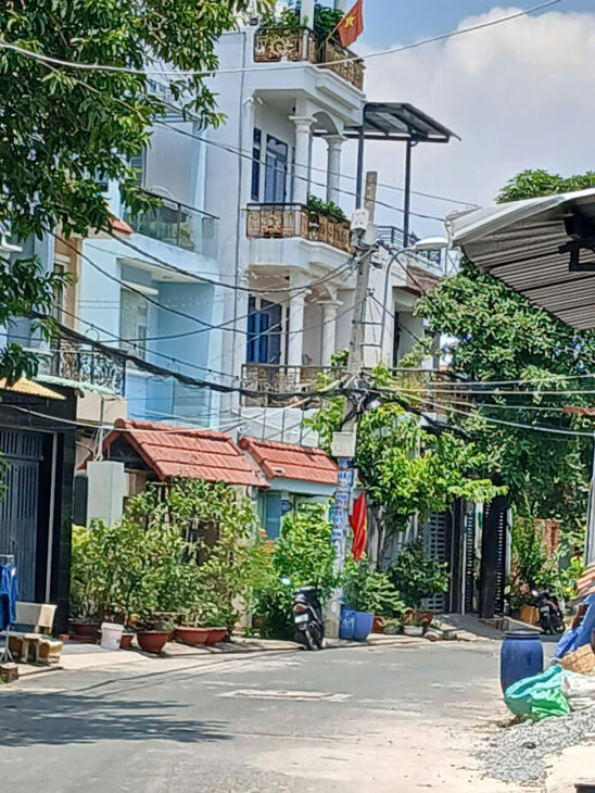 Bán nhà 100m2, 3 tầng, 3PN, 4WC, Trung Mỹ Tây 2A, Q12, 5.6 tỷ – Sổ Hồng