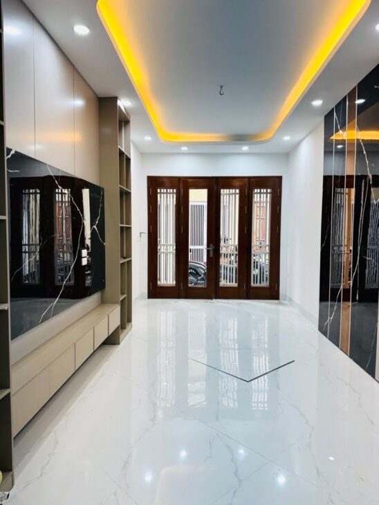 BÁN NHÀ 5 TẦNG, 3 PN, TÂN MAI – HOÀNG MAI – HÀ NỘI – GIÁ 7 TỶ – SỔ ĐỎ
