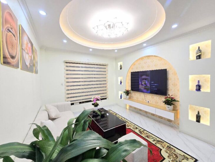 BÁN NHÀ 5 TẦNG HOÀNG MAI – HÀ NỘI – 36M2 -THANG MÁY- 6 TỶ – VỊ TRÍ VÀNG – SỔ ĐỎ CHÍNH CHỦ