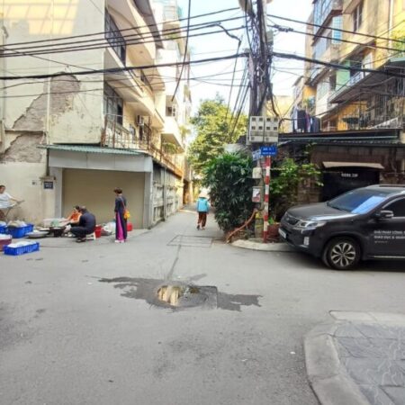 Võ Thị Sáu-phân lô oto-vị trí lô góc- thoáng sáng-khu vực dân trí cao-gần hồ