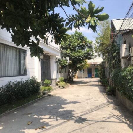 -Bán nhà cấp 4 đường 60 – P.Thảo Điền, Q.2, TP. HCM – GIÁ bán : dt = 239m2 – 140tr/m2 (33ty4)