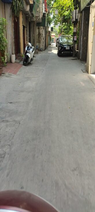 SIÊU PHẨM NHÀ MỚI–NGUYÊN XÁ–Ô TÔ ĐỖ CỬA–SỔ ĐỎ NỞ HẬU–GẦN ĐẠI HỌC CÔNG NGHIỆP–GIÁ CHỈ 5,9 TỶ