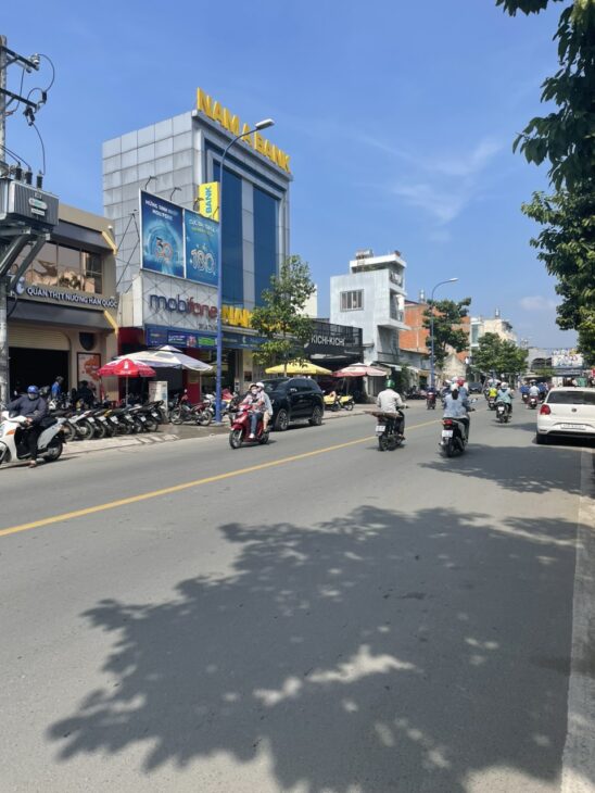 Bán mặt tiền kinh doanh buôn bán MT Đường Lê Thị Hà 8,6x30m giá 25 tỷ TL