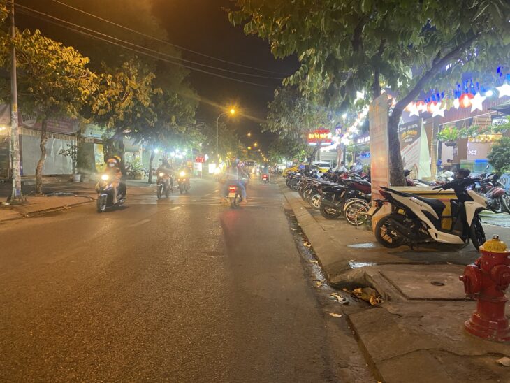 Bán nhà mặt tiền 6,5x12m giá 8,6 tỷ Đường Song Hành