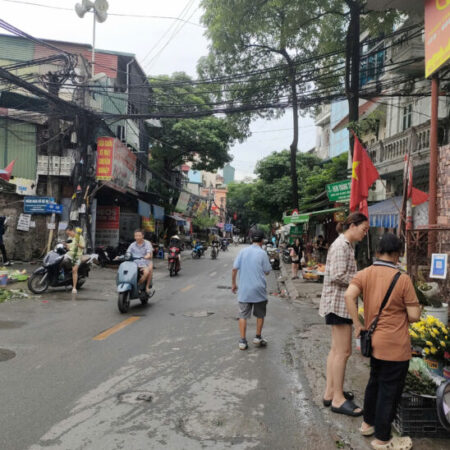 Bán gấp giá rẻ nhà ô tô, kinh doanh sầm uất 77m, 3 tầng, mặt tiền 5m, 8.5 tỷ Sóc Sơn. Bán gấp giá rẻ nhà ô tô, kinh doanh sầm uất 77m, 3 tầng, mặt tiền 5m, 8.5 tỷ Sóc Sơn.