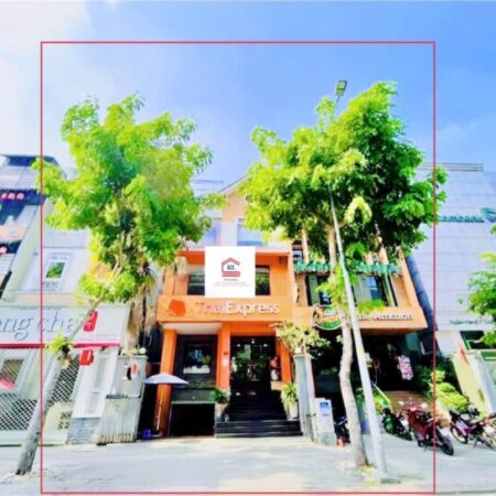 Cho Thuê Nhà Mặt Tiền 183 Phan Xích Long, Phường 02, Quận Phú Nhuận, TPHCM. Giá 180 Triệu Cho Thuê Nhà Mặt Tiền 183 Phan Xích Long, Phường 02, Quận Phú Nhuận, TPHCM. Giá 180 Triệu