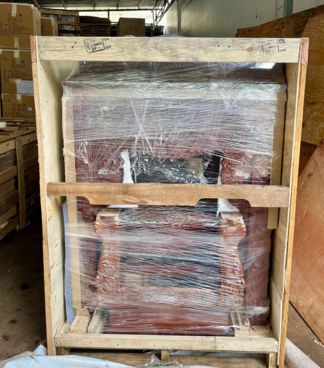 GỬI TỦ THỜ ĐI ÚC BẰNG ĐƯỜNG BIỂN GIÁ RẺ