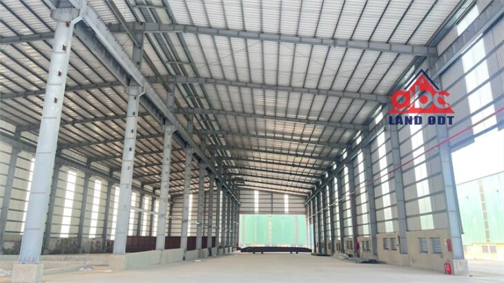 XT045 nhà xưởng kiên cố , chiều cao 16. trọng tải nền lớn phù hợp SX công nghiệp nặng