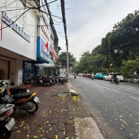 SỐC GIẢM SỐC 1.85 TỶ VNĐ GIÁ CỰC THẤP SIÊU HIẾM VIP- DÒNG TIỀN KHỦNG.????????MẶT PHỐ XÃ ĐÀN- VÌA HÈ BAO