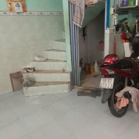 Cơ hội sở hữu nhà đẹp – vị trí đắc địa – giá cực tốt nhỉnh tỷ! Cơ hội sở hữu nhà đẹp – vị trí đắc địa – giá cực tốt nhỉnh tỷ!