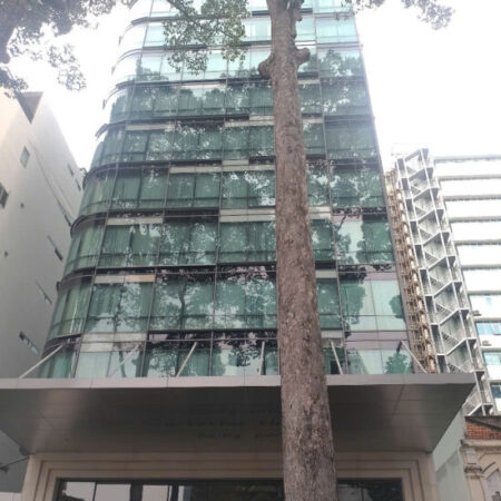 Bán khách sạn 4 sao Fusion Suites Sài Gòn