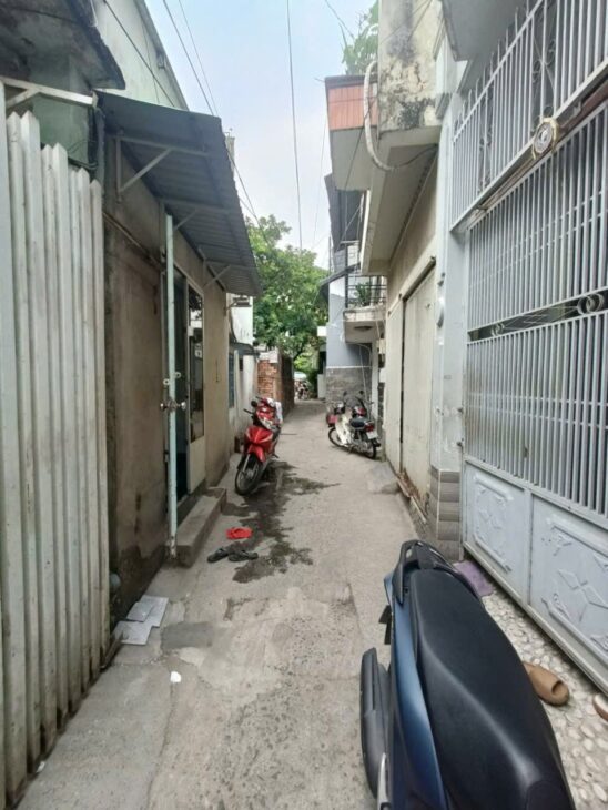 Bán nhà đẹp 1 trệt 1 lầu vị trí Linh Xuân giá chỉ 2,x tỷ.