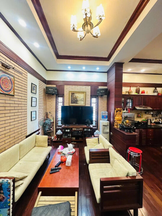 NGUYỄN TRÃI TRUNG TÂM QUẬN 72M CHỈ 11 TỶ, MẶT TIỀN QUYỀN LỰC – NGÕ ĐẸP – GẦN PHỐ – GẦN Ô TÔ – TIỆN