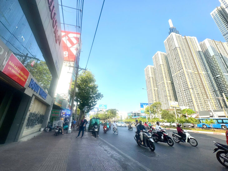 SIÊU PHẨM NGANG LỚN 19M*39M NỞ HẬU 45M – BÁN NHÀ 129 NGUYẼN HỮU CẢNH