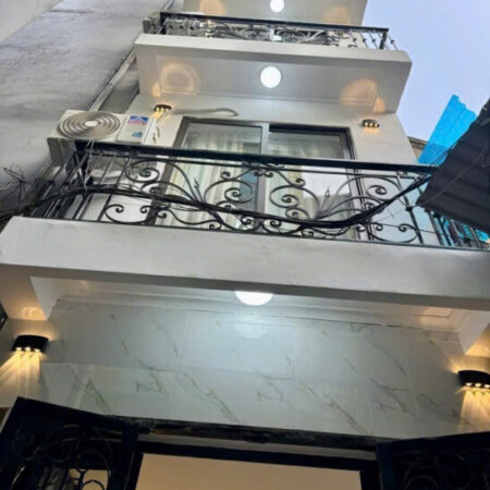 Bán nhà riêng, sát phố Minh Khai, quận Hai Bà Trưng, hàng hiếm, 22m2, 5 tầng, giá chỉ 5 tỷ 250 triệu